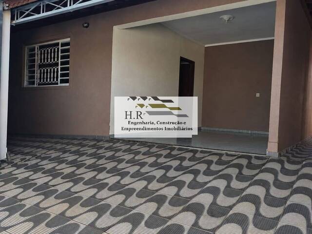 Casa para Venda em Cosmópolis - 2